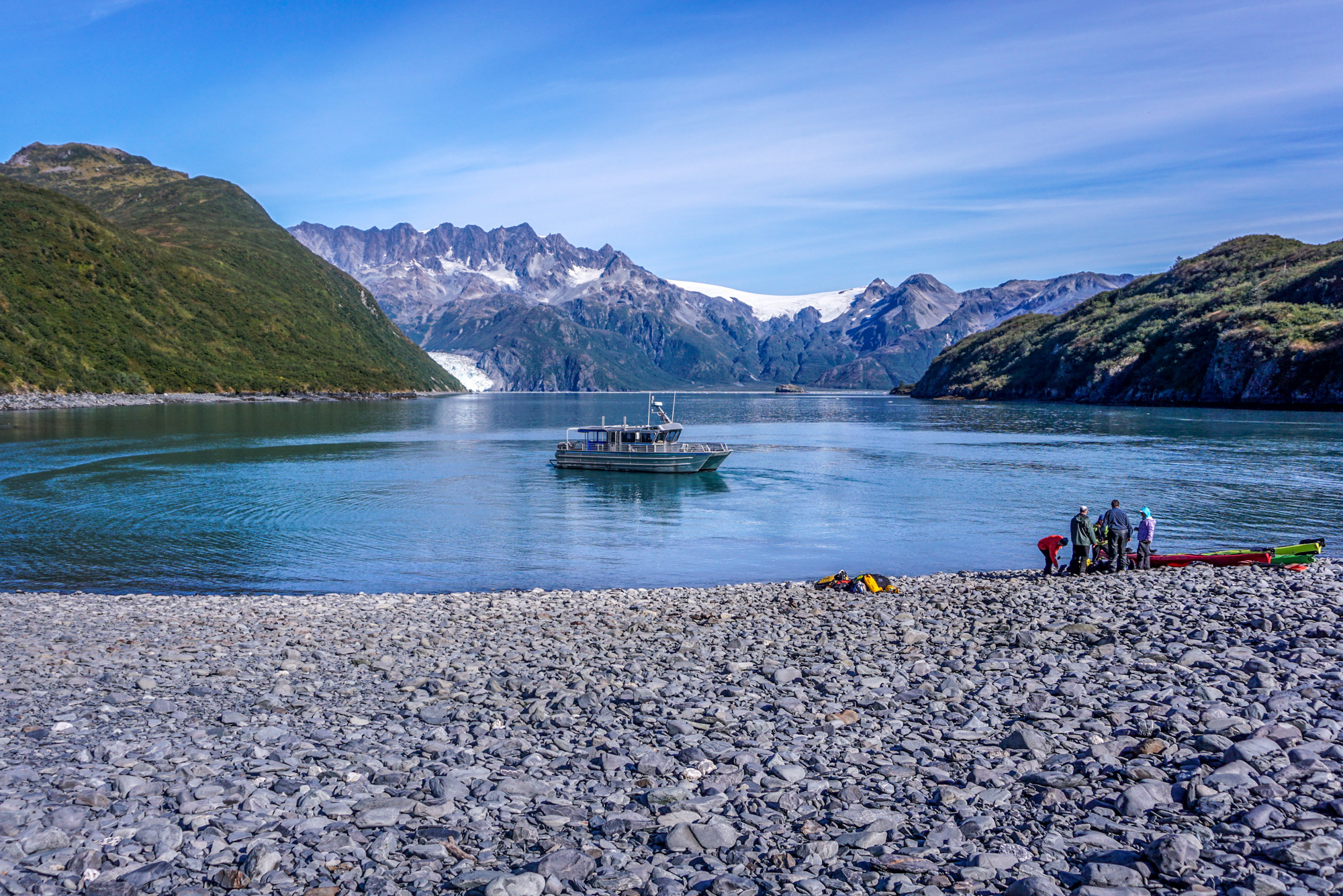 Aialik Glacier Wildlife Cruise and Kayaking | liquid adventures